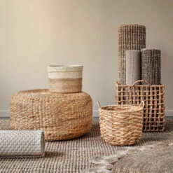 Dixie Lily Zitpoef Ø59 Cm 5 Dixie Lily Zitpoef Ø59 Cm -Muuto Verkoopwinkel 2806232 vattenhyacint miljo2 686f0b005b