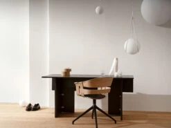 Design House Stockholm Flip Tafel -Muuto Verkoopwinkel 35773 01 5 EnvironmentImage 34e55190da