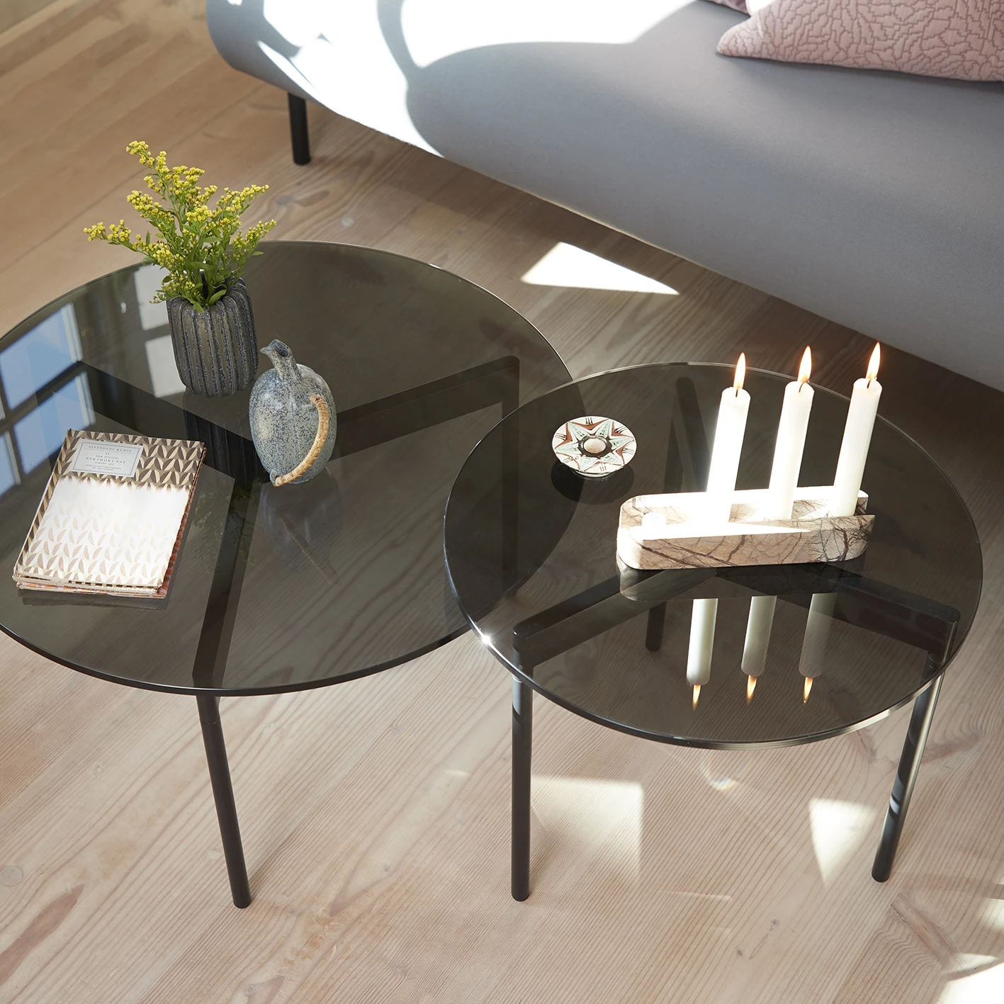 Warm Nordic From Above Salontafel Ø52 Cm Zwart Onderstel 4 Warm Nordic From Above Salontafel Ø52 Cm Zwart Onderstel - Afbeelding 4