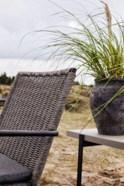 Muubs Hanja Bloempot H35 Cm Ø31 Cm -Muuto Verkoopwinkel 502460 01 8 EnvironmentImage b1a474db1e