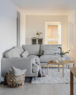 Bredhult Modulaire Bank A1 Witgeoliede Eikenhouten Poten -Muuto Verkoopwinkel 513247 01 40 EnvironmentImage 7fa82edb44