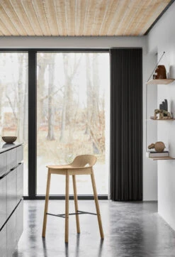 Woud Mono Barkruk 65 Cm -Muuto Verkoopwinkel 566218 01 6 EnvironmentImage 30a3349e2b