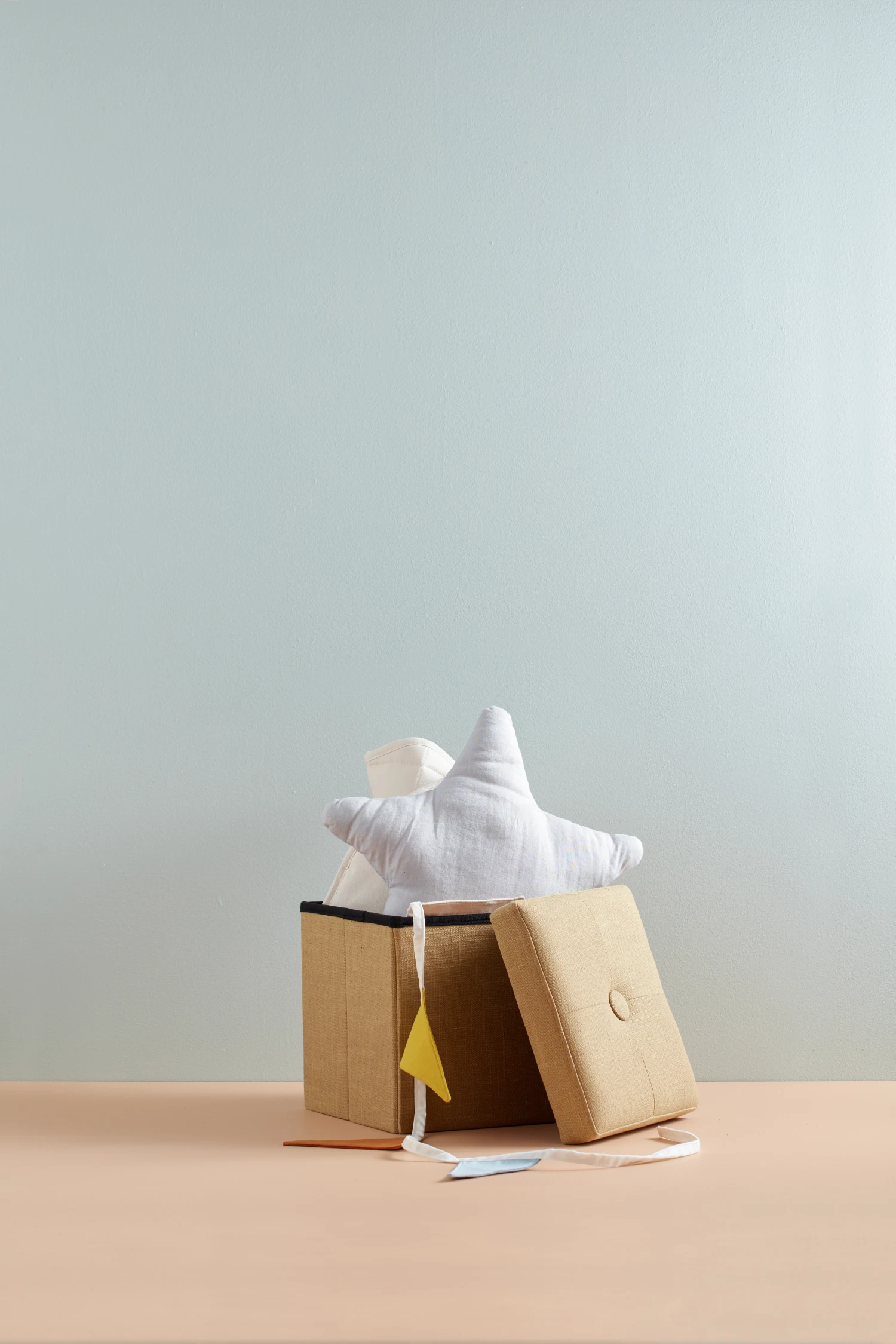 Kid's Concept Kid's Base Zitpoef Met Opbergruimte 3 Kid's Concept Kid's Base Zitpoef Met Opbergruimte - Afbeelding 3