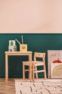 Kid's Concept Saga Blonde Stoel -Muuto Verkoopwinkel 568908 01 12 EnvironmentImage 962ab9e22a