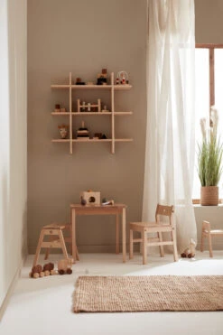 Kid's Concept Saga Tafel -Muuto Verkoopwinkel 568914 01 14 EnvironmentImage 7037bc6ad2