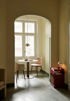 &Tradition Rotate SC73 Serveertrolley Merlot -Muuto Verkoopwinkel 570107 01 6 EnvironmentImage 0bdb026c96