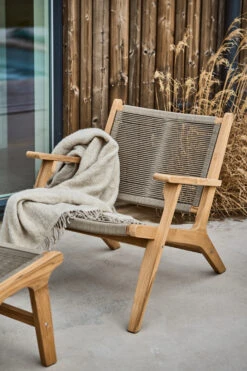 Sandvik Loungefauteuil -Muuto Verkoopwinkel 573513 01 41 EnvironmentImage f71849893e