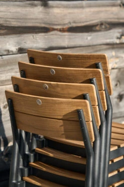 Björnö Eetkamerstoel -Muuto Verkoopwinkel 573518 01 30 ProductImageDetail 0c4cc6e713