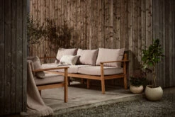 Stockaryd 3-zits Bank Teak 13 Stockaryd 3-zits Bank Teak -Muuto Verkoopwinkel 573523 01 60 ModelImage 82873c7423