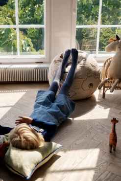 Ferm LIVING The World Zitpoef -Muuto Verkoopwinkel 574382 01 41 EnvironmentImage d64b1bad07