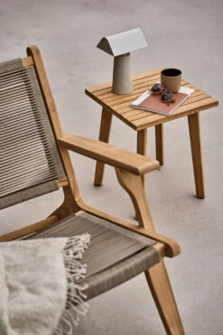 Sköndal Bijzettafel Teak 11 Sköndal Bijzettafel Teak -Muuto Verkoopwinkel 574742 01 41 EnvironmentImage 957764a573