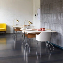 &Tradition Pavilion AV16 Bureau -Muuto Verkoopwinkel Pavilion av16 miljo1 56f4f84f21