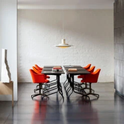 &Tradition Pavilion AV16 Bureau -Muuto Verkoopwinkel Pavilion av16 miljo2 b72c5b7ea1