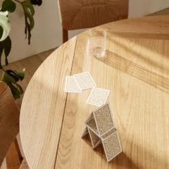 Gubi B-Table Eettafel -Muuto Verkoopwinkel b table miljo4 16bd69e1e9