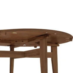Gubi B-Table Eettafel -Muuto Verkoopwinkel b table walnut round under 70e8e6dc03