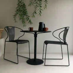 Piazza Stoel Met Armleuningen -Muuto Verkoopwinkel piazzamiljo svart f8fa1c09bc 1