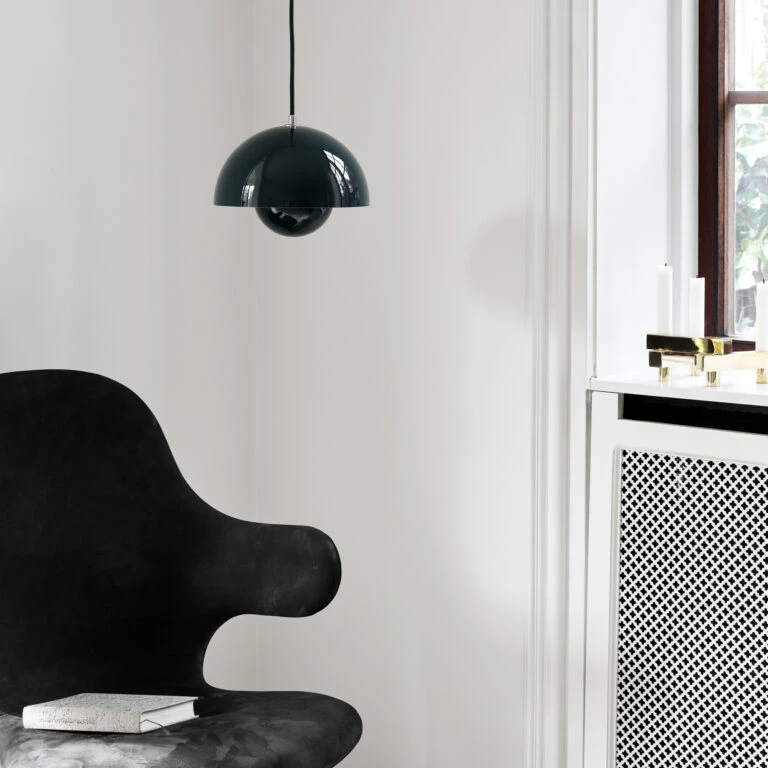 Voorkant -Muuto Verkoopwinkel Catch Chair Galleri 7 4db5a88b53 768x768 1